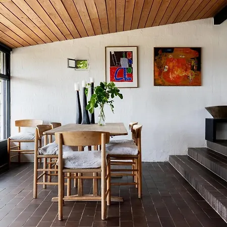 Architect Designed With Sea View 度假居